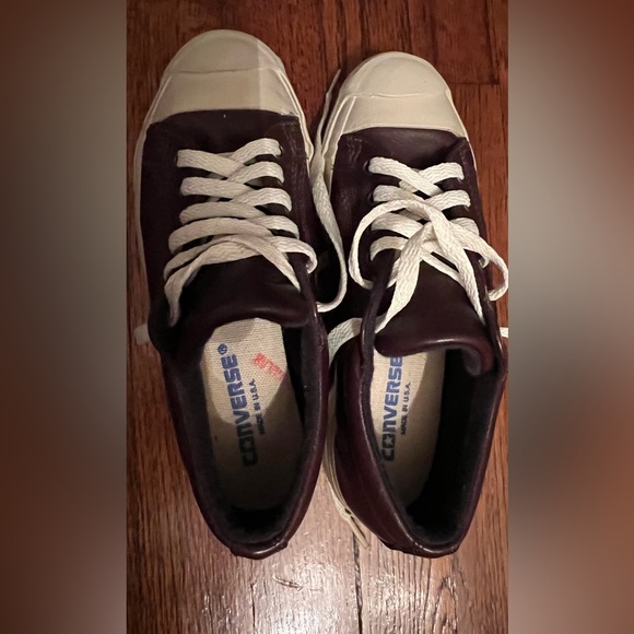 Converse Women Jack Purcell leather low top, lace up sneaker shoes. Size 7 - Picture 3 of 7